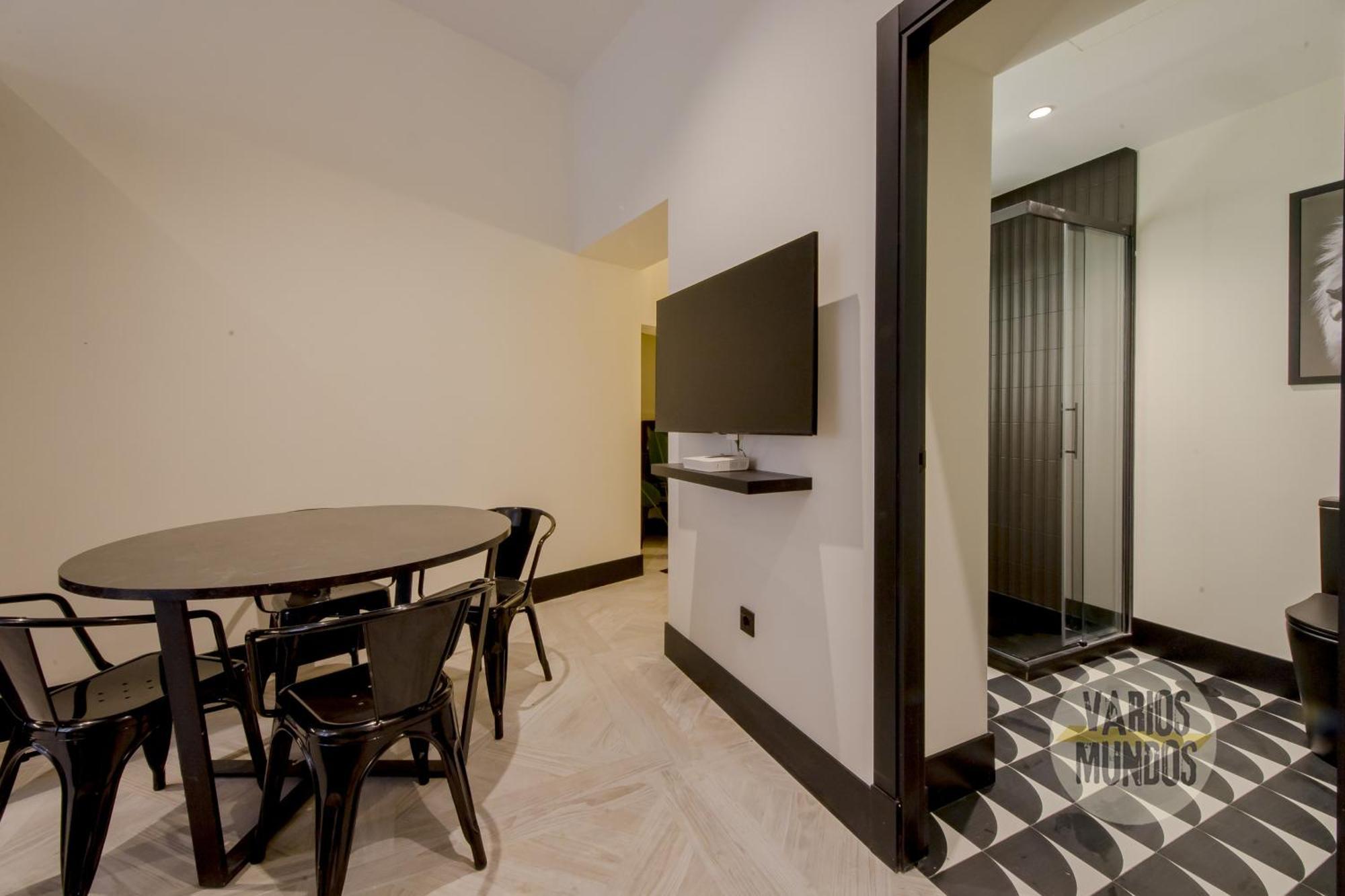 Deluxe Apt En El Centro De Madrid Para 9Pax Apartment Luaran gambar