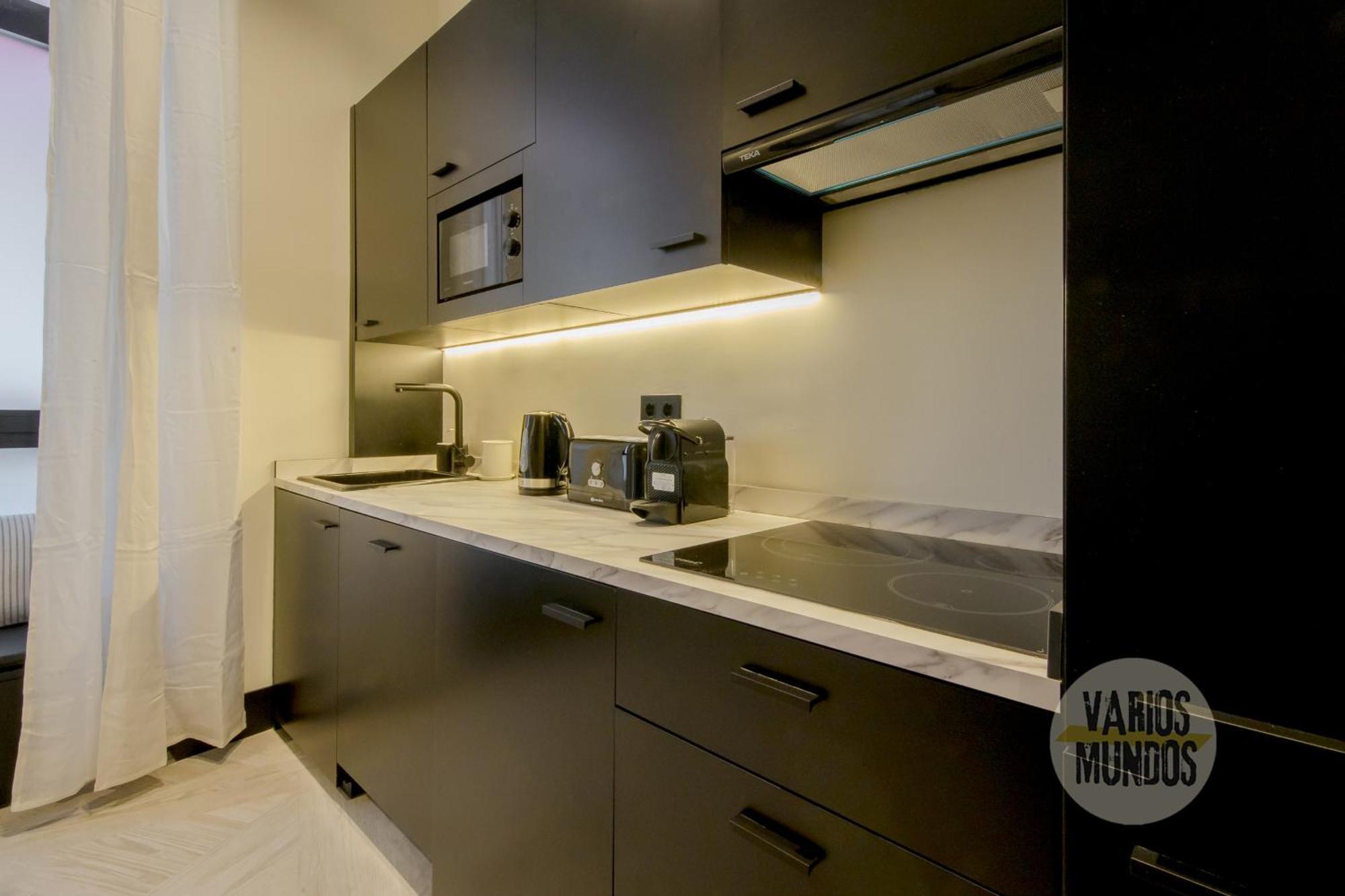 Deluxe Apt En El Centro De Madrid Para 9Pax Apartment Luaran gambar